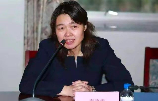 显卡插上显示器没反应